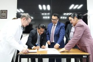 SEDIF fortalece alianza interinstitucional para atenci&oacute;n m&eacute;dica de ni&ntilde;as, ni&ntilde;os y adolescentes