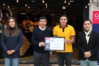 Eduardo Rivera anuncia m&aacute;s facilidades al emprendimiento mediante "Apertura a la Palabra"