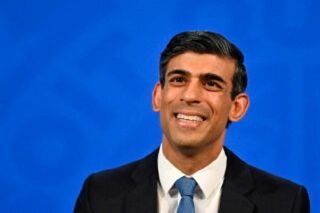 Ahora le toc&oacute; a Monet; ecoactivistas arrojan pur&eacute; de papa a pintura en museo de Alemania