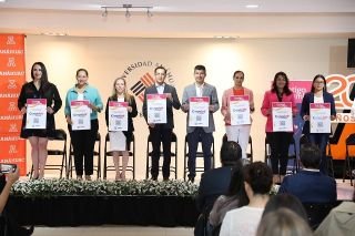 "Contigo vivir tiene sentido", estrategia de prevenci&oacute;n del suicidio del SMDIF Puebla