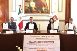 Firman Gobierno de la Ciudad y FOFOMI convenio para fortalecer negocios locales en la capital