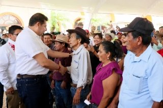 Soberan&iacute;a alimentaria y obra comunitaria transforman el campo en la Sierra Negra