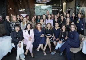 Refuerza Gobierno de la Ciudad el liderazgo femenino empresarial y encabeza firma alianza estrat&eacute;gica