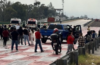 Volcadura de pipa con gas LP paraliza la M&eacute;xico-Puebla