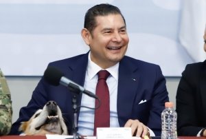 Armenta impulsar&aacute; la modernizaci&oacute;n del transporte p&uacute;blico con unidades el&eacute;ctricas