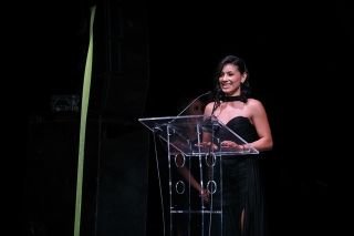 Gaby 'La Bonita' S&aacute;nchez recibe el galard&oacute;n 'Enrique Montero' y reafirma su compromiso con la juventud y el deporte en Puebla