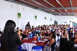 La capacitaci&oacute;n de las mujeres es prioridad para Morena