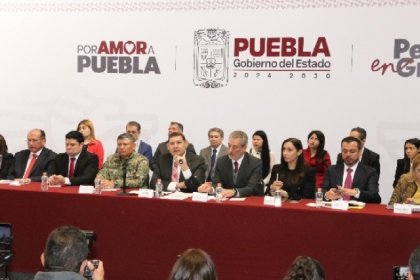Puebla, estado y capital, seguros en beneficio de las familias: Armenta