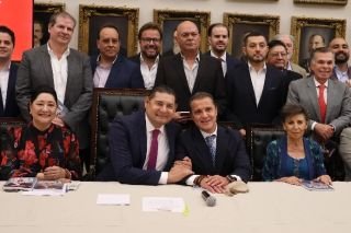 Comunicar eficientemente, es gobernar con cercan&iacute;a: Armenta