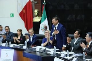 Armenta presenta diagn&oacute;stico y soluciones para los problemas de Puebla