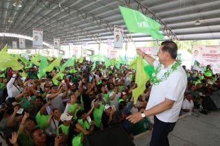 Armenta anuncia reactivaci&oacute;n del Aeropuerto de Tehuac&aacute;n para desarrollo comercial