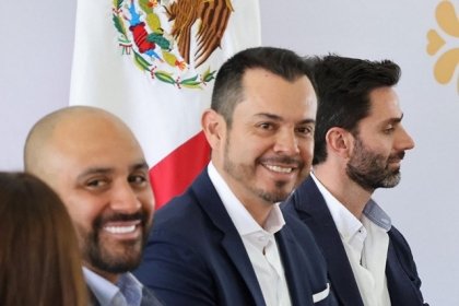 Puebla requiere servidores p&uacute;blicos dedicados y comprometidos: Garc&iacute;a Parra
