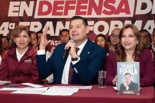 Armenta s&iacute; va, confirma Mario Delgado al referir que el senador poblano es un perfil competitivo.&nbsp;