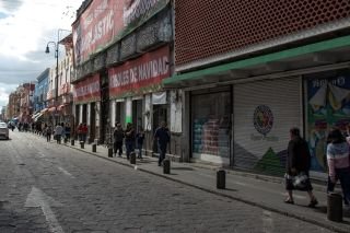 Gobernaci&oacute;n municipal realiza operativo en el Centro Hist&oacute;rico de Puebla para inhibir el comercio informal