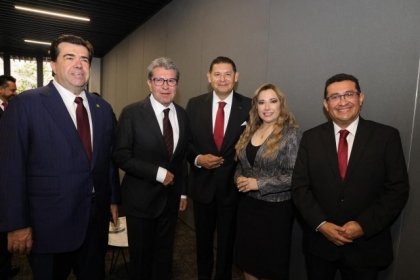 "Me indigna el saqueo al que estuvo sometido Puebla": Armenta
