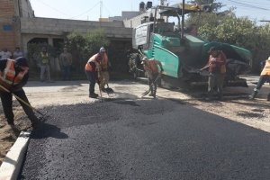 Avanza Gobierno de Pepe Chedraui trabajos de pavimentaci&oacute;n en la calle 2 Sur