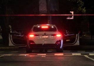 Violencia imparable en Puebla: Matan a tiros a empresario nocturno a bordo de su BMW
