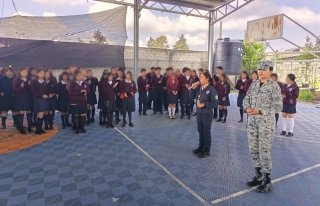 Acerca guardia nacional acciones preventivas a estudiantes del bachillerato Citlalt&eacute;petl
