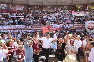&iexcl;Cierre hist&oacute;rico! Armenta es respaldado por miles de poblanos&nbsp;