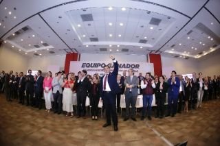 Armenta pondera a Obradoristas y morenistas en su equipo de campa&ntilde;a
