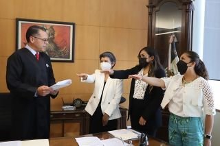 Aprueba poder judicial cambio de adscripci&oacute;n y nombramientos de jueces en cuatro distritos