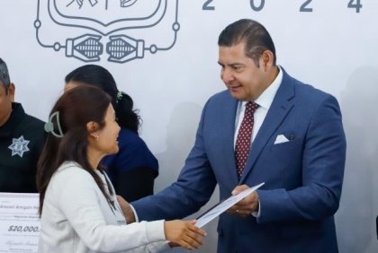 Con impulso a la inversi&oacute;n, gobierno estatal respalda y protege a migrantes