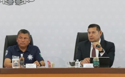 Con orden y apego a la ley se trabaja con las organizaciones en Puebla