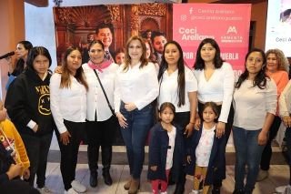 En cholula, poblanos promueven con Ceci Arellano valores humanistas &nbsp;