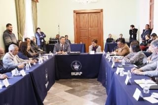 Armenta refrenda compromiso de caminar de la mano con la BUAP con respeto a la autonom&iacute;a universitaria