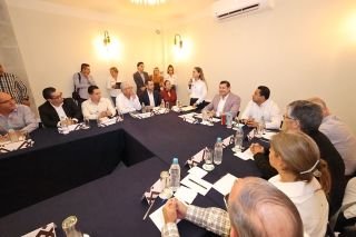 Gobierno de Transici&oacute;n establece mesa de trabajo en Tehuac&aacute;n para desarrollo econ&oacute;mico&nbsp;