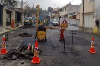 Campa&ntilde;a Capitalina Bacheando Puebla: fortalece la infraestructura vial en el norte de la ciudad