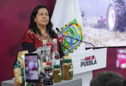 Concreta gobierno estatal justicia en el campo con inversi&oacute;n constante
