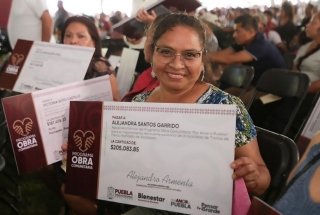Comit&eacute;s de obra comunitaria, liderados por mujeres, priorizan proyectos transformadores para Puebla