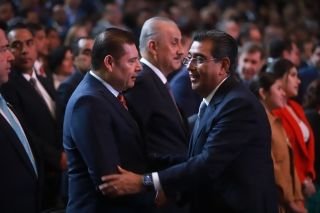 En Puebla hay gobierno humano con Sergio Salom&oacute;n C&eacute;spedes, recuper&oacute; coordinaci&oacute;n con Federaci&oacute;n, afirma Alejandro Armenta&nbsp;