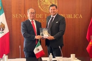 Alejandro Armenta trabaja en las relaciones diplom&aacute;ticas de M&eacute;xico con el mundo