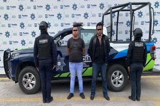 Polic&iacute;a municipal de Puebla detiene a tres sujetos por robo a pasajeros de la ruta 45a