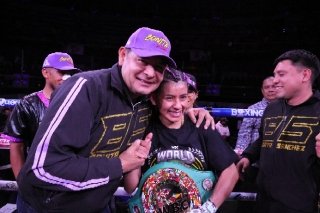 Conquista "La Bonita" S&aacute;nchez t&iacute;tulo mundial en un ambiente de fiesta