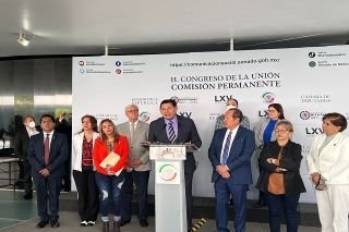 Con acciones concretas en Morena legislamos a favor del desarrollo del pa&iacute;s y la econom&iacute;a familiar: Armenta