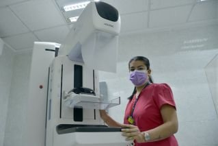 La mastograf&iacute;a no es un estudio doloroso, pero implica tener empat&iacute;a con las pacientes: Lizzet S&aacute;nchez Cort&eacute;s, radi&oacute;loga del HUP