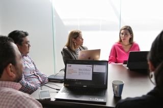 Se re&uacute;nen SMDIF Y Secretar&iacute;a para la Igualdad Sustantiva de G&eacute;nero para revisar la agenda del D&iacute;a Internacional para la eliminaci&oacute;n de la violencia contra las mujeres