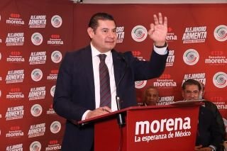 Mis respetos para Lydia Cacho; una mujer de admiraci&oacute;n, respeto y una luchadora social: Armenta&nbsp;