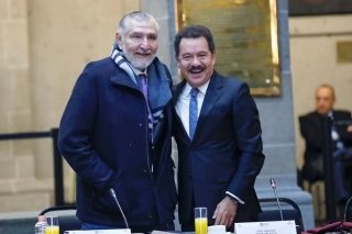 Ignacio Mier asume la coordinaci&oacute;n de Morena en el Senado; Ad&aacute;n Augusto deja el cargo rumbo a 2027