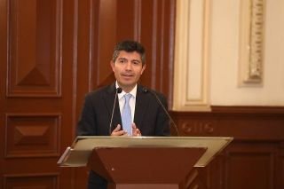 Ayuntamiento de Puebla reconoce el valor hist&oacute;rico del archivo de Indias