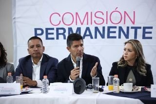 Ante comisi&oacute;n permanente, Eduardo Rivera presenta el &ldquo;Paseo de Luces&rdquo; y llama a rescatar la uni&oacute;n y fraternidad