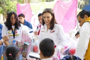 Fortalece SMDIF su relaci&oacute;n con las empresas para regalar alegr&iacute;as y sonrisas a las y los ni&ntilde;os que m&aacute;s lo necesitan