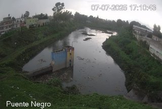 Protecci&oacute;n Civil Municipal mitiga riesgos por lluvia intensa en Puebla capital