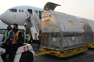 Arriba cuarto embarque de vacunas pedi&aacute;tricas contra COVID-19: M&eacute;xico ya ha recibido m&aacute;s de 4 millones