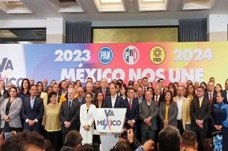 Relanzan alianza Va por M&eacute;xico; PRI, PAN y PRD buscar&aacute;n Presidencia, CDMX y 2 estados