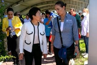 Personas adultas mayores del SMDIF de Puebla, BUAP e INAPAM recorren jard&iacute;n bot&aacute;nico