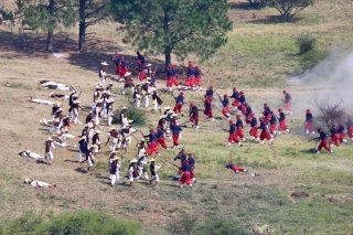 Con patriotismo y disciplina se escenifica batalla del 5 de mayo